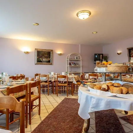 Enjoyhotel Garni Stuttgart فندق 2*