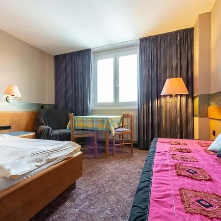 فندق Enjoyhotel Garni Stuttgart 2*