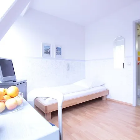 Ib-gastehaus 2*