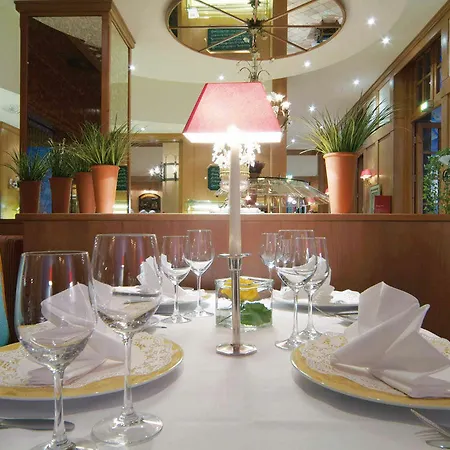 Pullman Fontana 4*