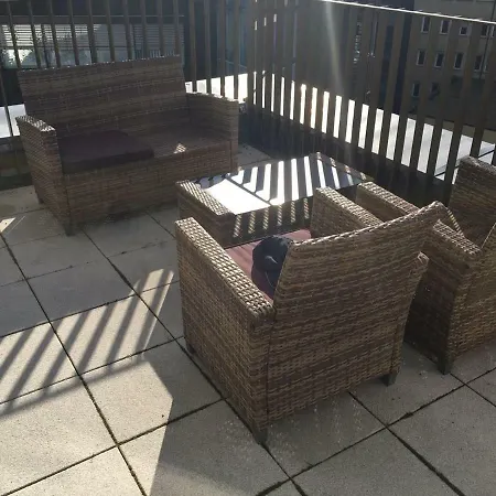 Apartment Penthouse Im Herzen Stuttgarts *