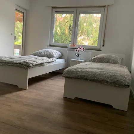 Casa de hóspedes Stuttgart. Weilimdorf Estugarda
