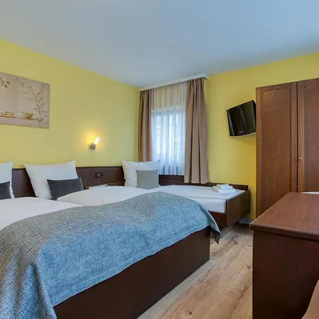 Hotell Wiesbadener Hof 3*
