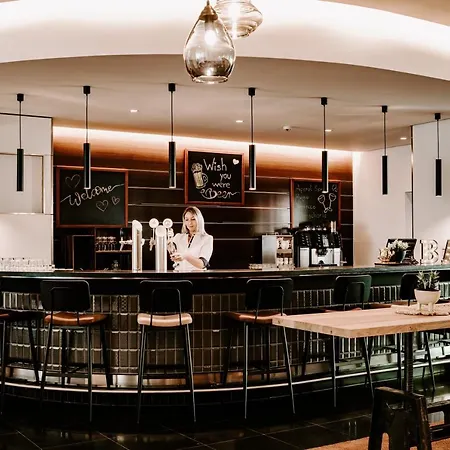 Vienna House Easy By Wyndham Hotell