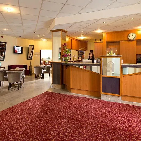 Achat Zuffenhausen Hotel 3*