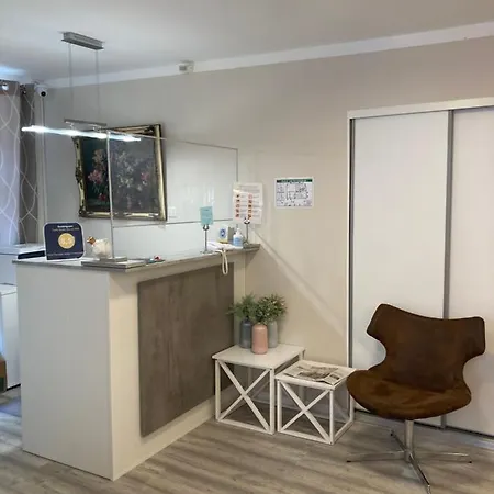 Hotel-pension Adler Untertuerkheim シュトゥットガルト