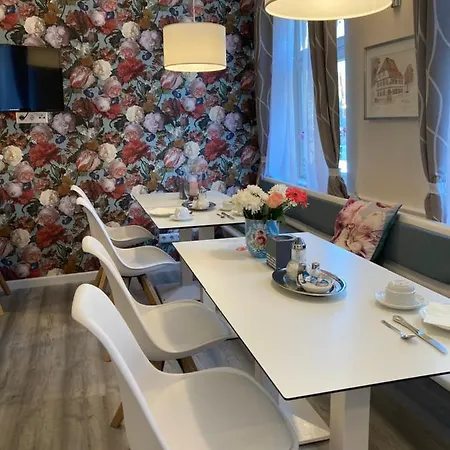 Hotel-pension Adler Untertuerkheim *