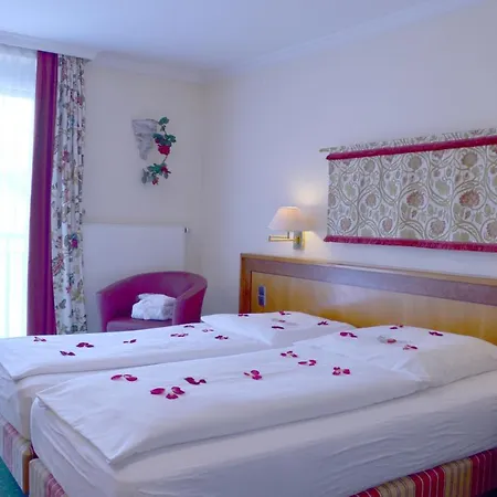Ochsen Hotell 4*