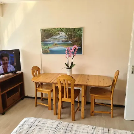 Apartment Nr 3 In Untertürkheim *
