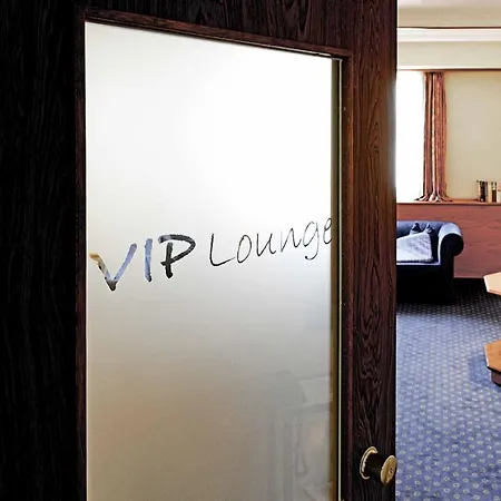 Отель Plaza Kongresshotel Europe Штутгарт