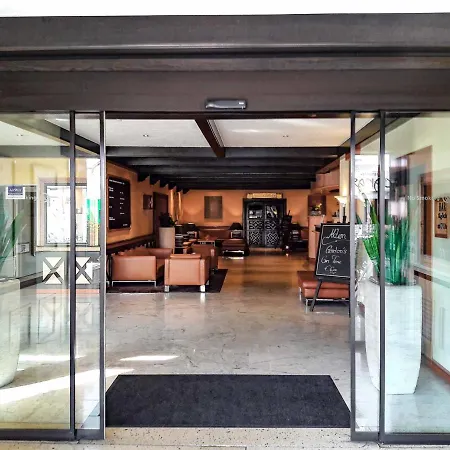 Plaza Kongresshotel Europe Отель 4*