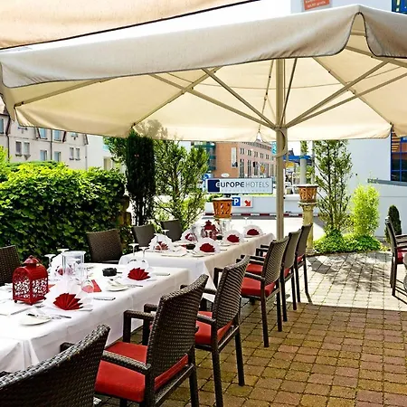 Plaza Kongresshotel Europe 4* Штутгарт