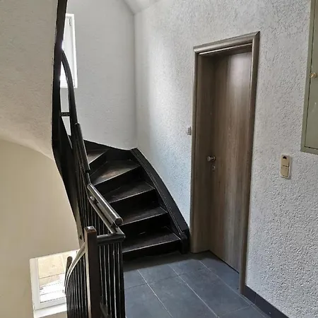 Homestay Intertrust Gmbh Stuttgart