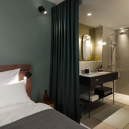 Hotel Emilu Design 4*