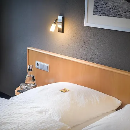 Mautner Airport Und Messehotel 3* Stuttgart
