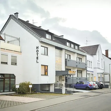 Mautner Airport Und Messehotel فندق 3*
