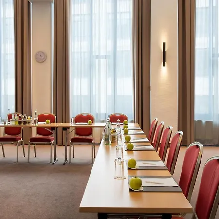 By Ihg 4* Stuttgart