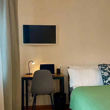Apartment: Stylish Neues Studio+Kueche+Netflix *