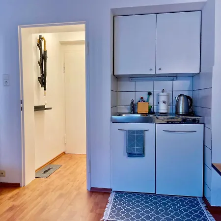 Apartment Apartment: Stylish Neues Studio+Kueche+Netflix