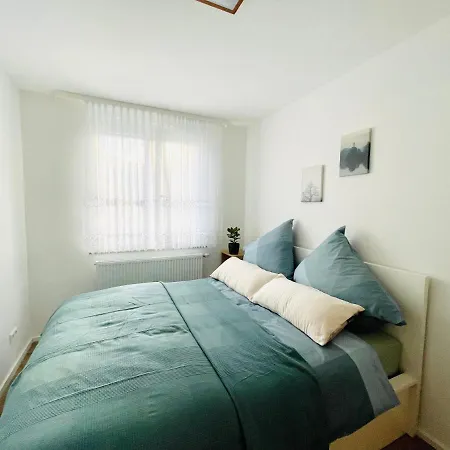 Frisch Renoviertes Und Charmantes Appartement Stuttgart