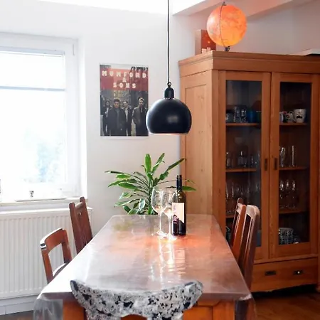 Wunderschone Helle Wohnung, 10 Min Zum Zentrum Apartment Stuttgart