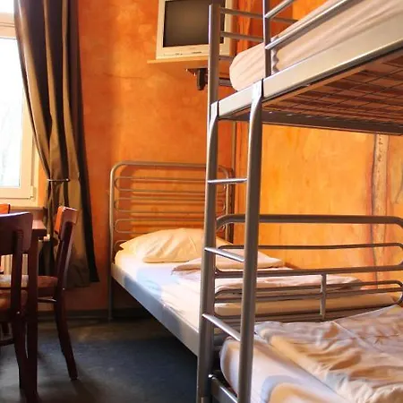 Alex 30 Hostal *