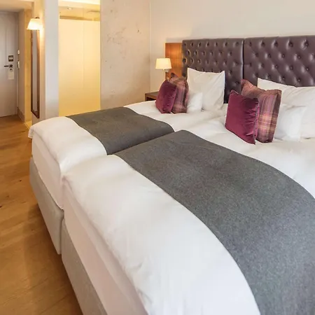 Waldhotel