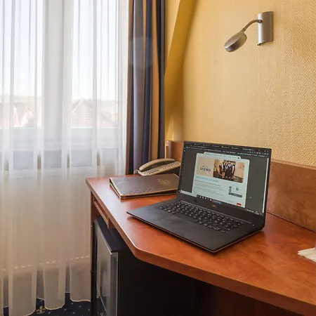 Astro - Nichtraucherhotel Hotel 4*