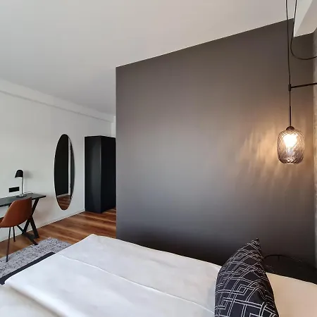 فندق Internationales Studierendenhotel شتوتغارت