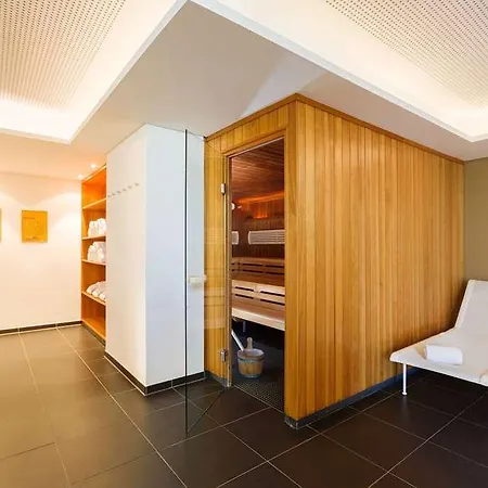 Vienna House Easy By Wyndham Hotell Stuttgart