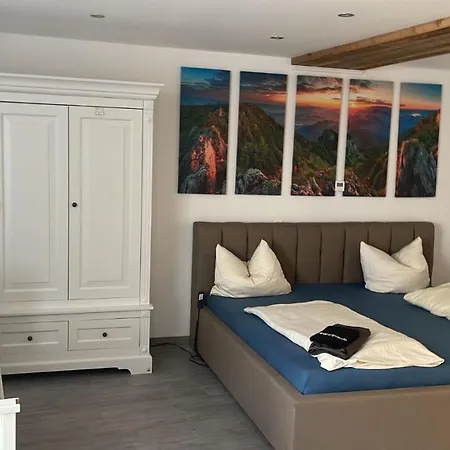 Beutelsbacherstr. 12 B Daire