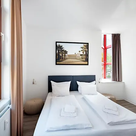 Hotel Garni Am Olgaeck 3*