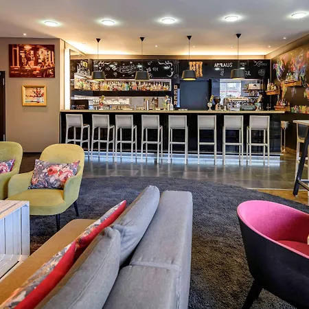 Mercure Center 4*