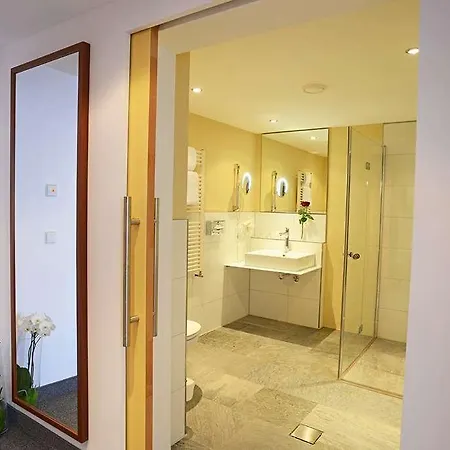 Plaza Kongresshotel Europe 4* Штутгарт