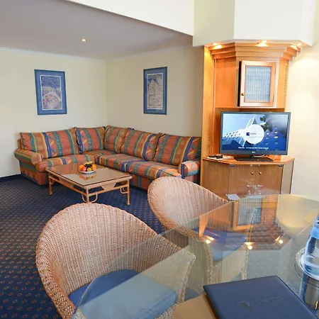 Plaza Kongresshotel Europe 4* Штутгарт