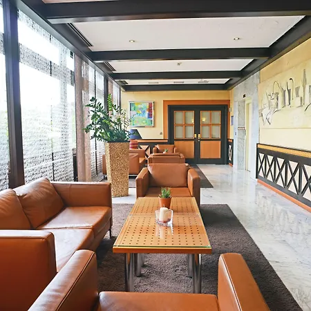 Plaza Kongresshotel Europe Отель 4*