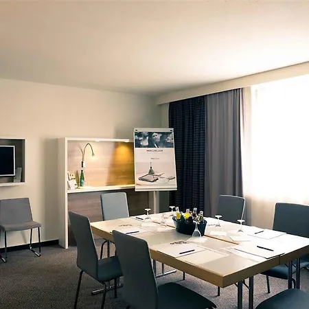 Mercure Airport Messe Hotel 4*
