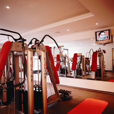 Vienna House Easy By Wyndham Hotell Stuttgart
