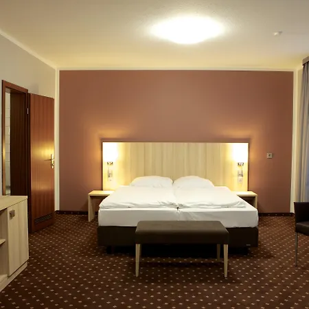 Otel Attimo Stuttgart***s 3*