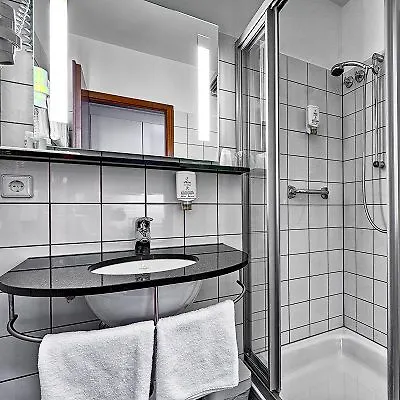 Attimo Stuttgart***s Otel Stuttgart