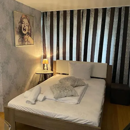 Studio-apartment Apartment *