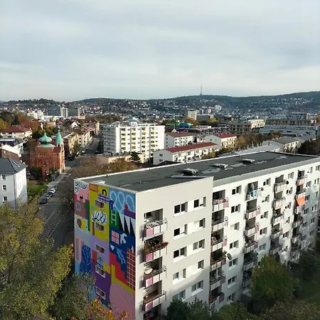 Apartment Holiday 02 *