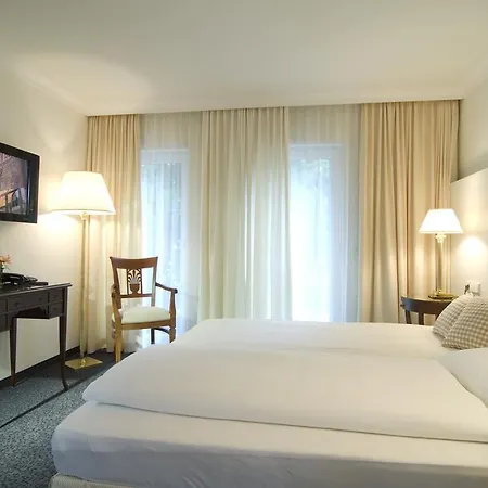 Hotell Ochsen 4*