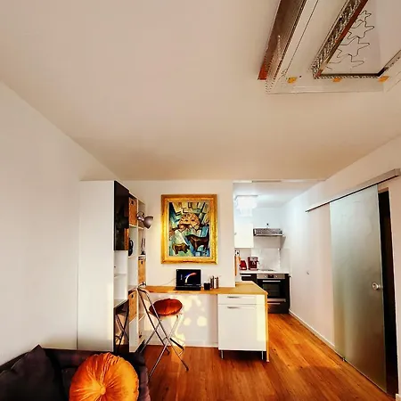 Ganzewohnung/ausblick/pool/sauna *