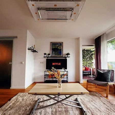 Ganzewohnung/ausblick/pool/sauna Apartment Stuttgart
