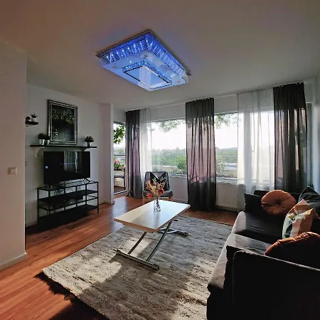Apartment Ganzewohnung/ausblick/pool/sauna Stuttgart