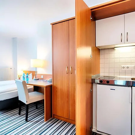 Hotel Achat Zuffenhausen 3*