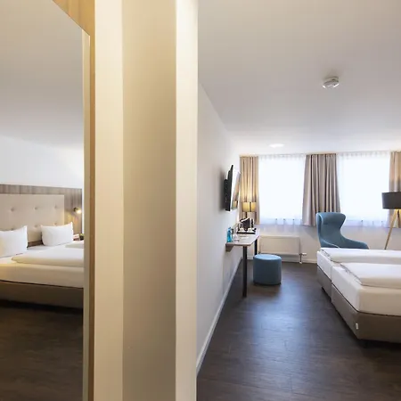 Achat Zuffenhausen Hotel 3*