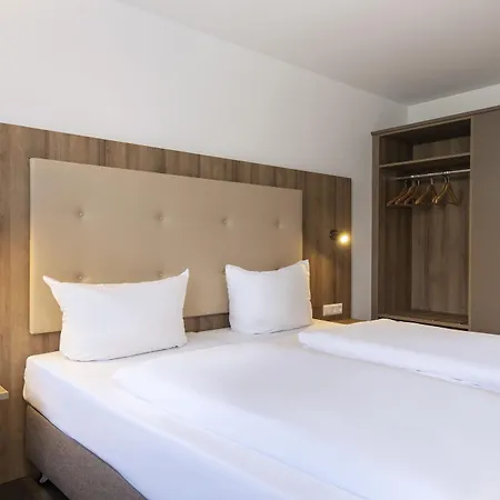 Achat Zuffenhausen Hotel 3*