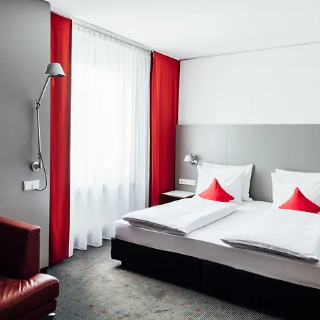 Hotell Vienna House Easy By Wyndham 4*